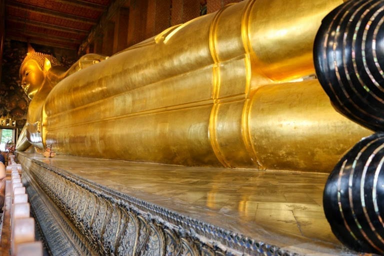 The reclining buddha at Wat Pho