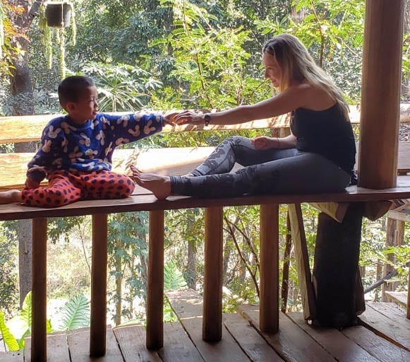 Making friends at the Cave Lodge in Thailand