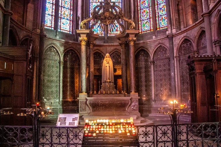 The alter of the Cathédrale Notre-Dame de Reims. 