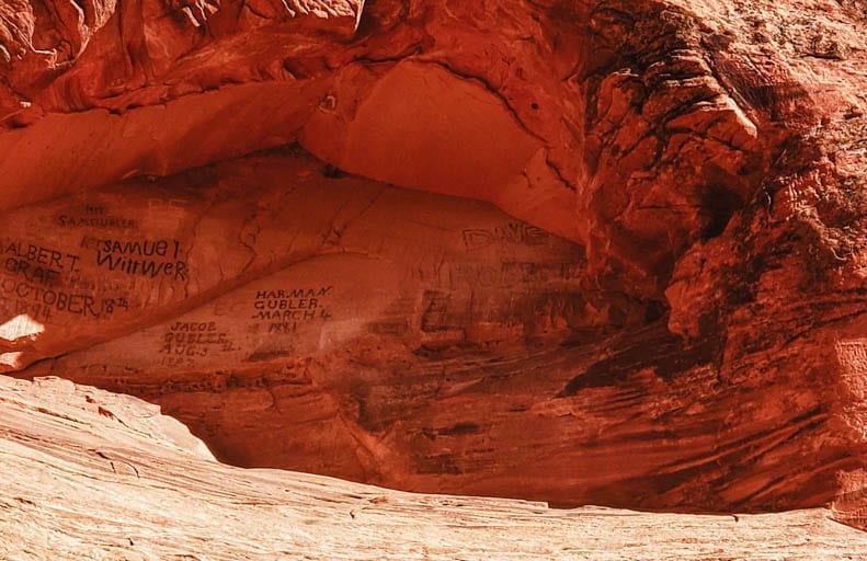 Pioneer Names Trail at Snow Canyon State Park