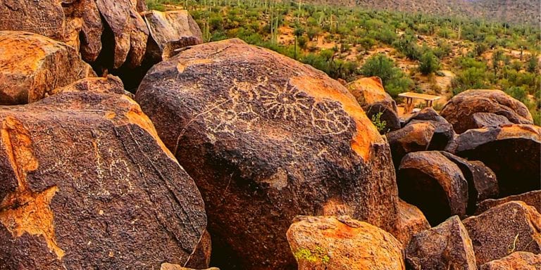 Petroglyphs on Signal Hill Trail in Saguaro National Park