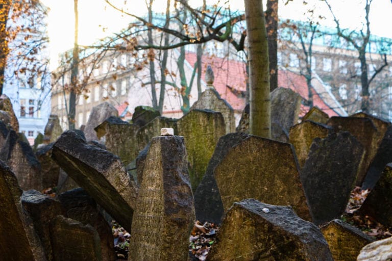 How to Take a Prague Jewish Quarter Tour