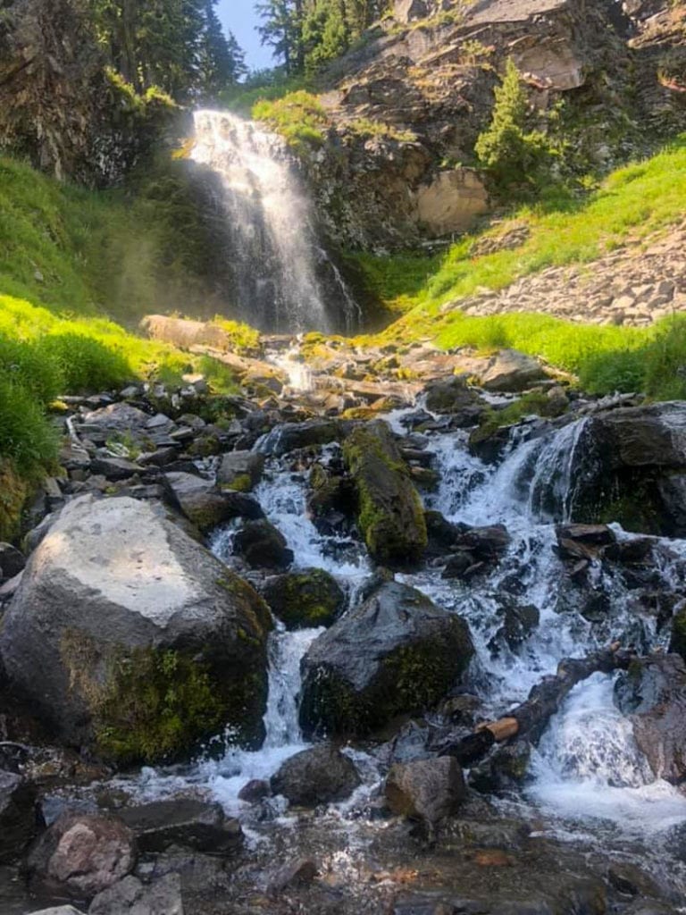  Plaikni Falls in Crater Lake National Park