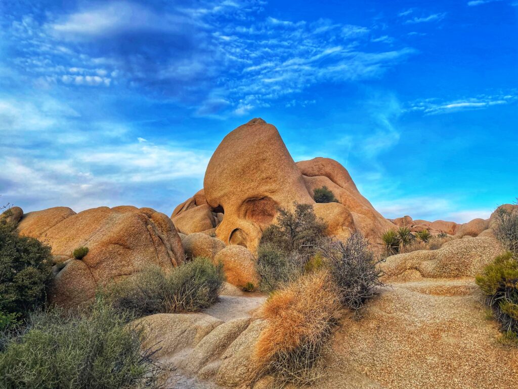 Skull Rock in Joshua Tree