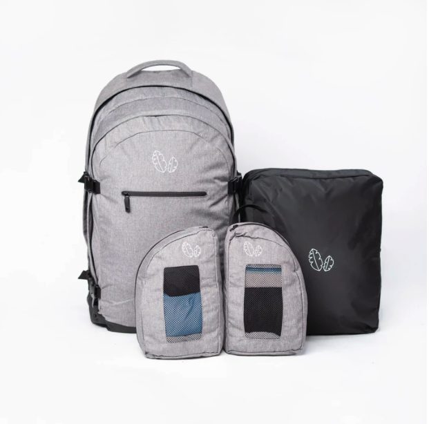 Sustainable bags that give back to students with every purchase. This travel set is the perfect sustainable luggage for traveling with conscious.